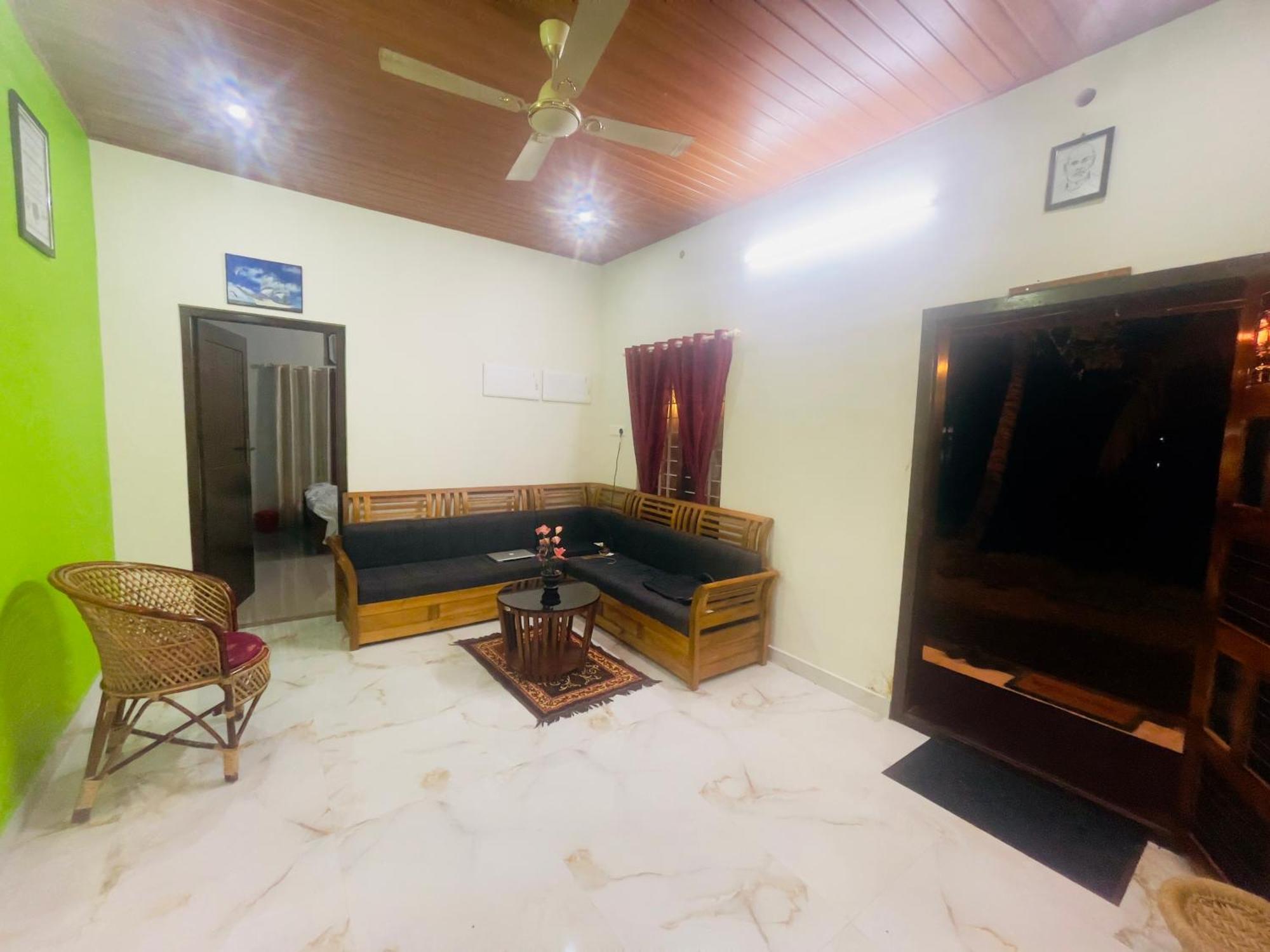 Апартаменти Tulsi Kayal Retreat Champakulam Екстер'єр фото