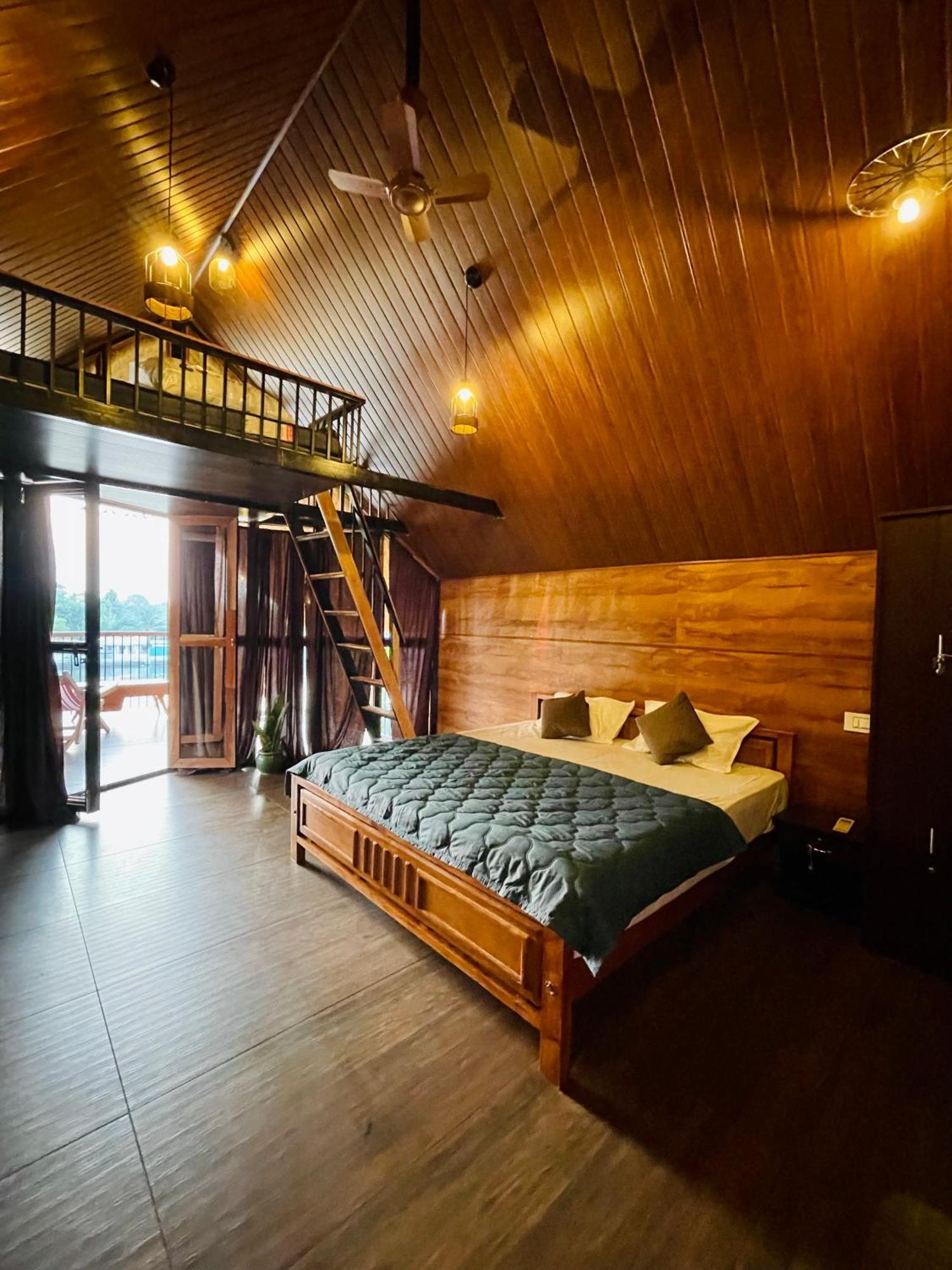 Апартаменти Tulsi Kayal Retreat Champakulam Екстер'єр фото
