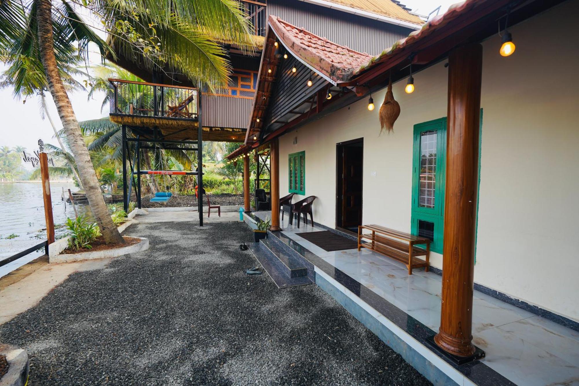 Апартаменти Tulsi Kayal Retreat Champakulam Екстер'єр фото