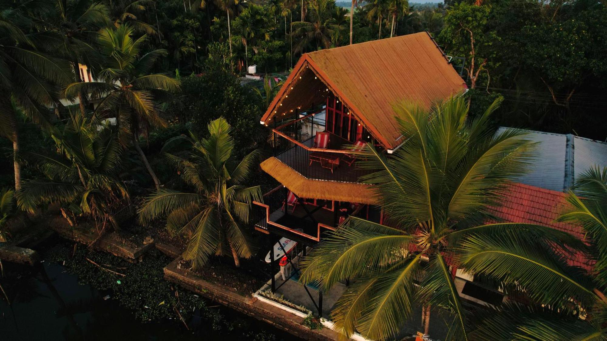 Апартаменти Tulsi Kayal Retreat Champakulam Екстер'єр фото